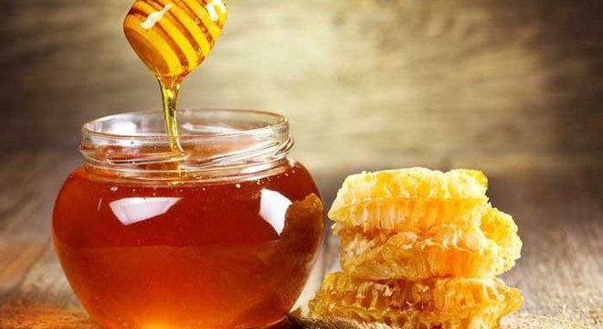 Tại sao mật ong bị sủi bọt? Cách xử lý mật ong bị sủi bọt
